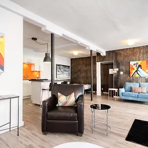  Apartment Loft De L'antiquaire By Hebergements Dcl Canada